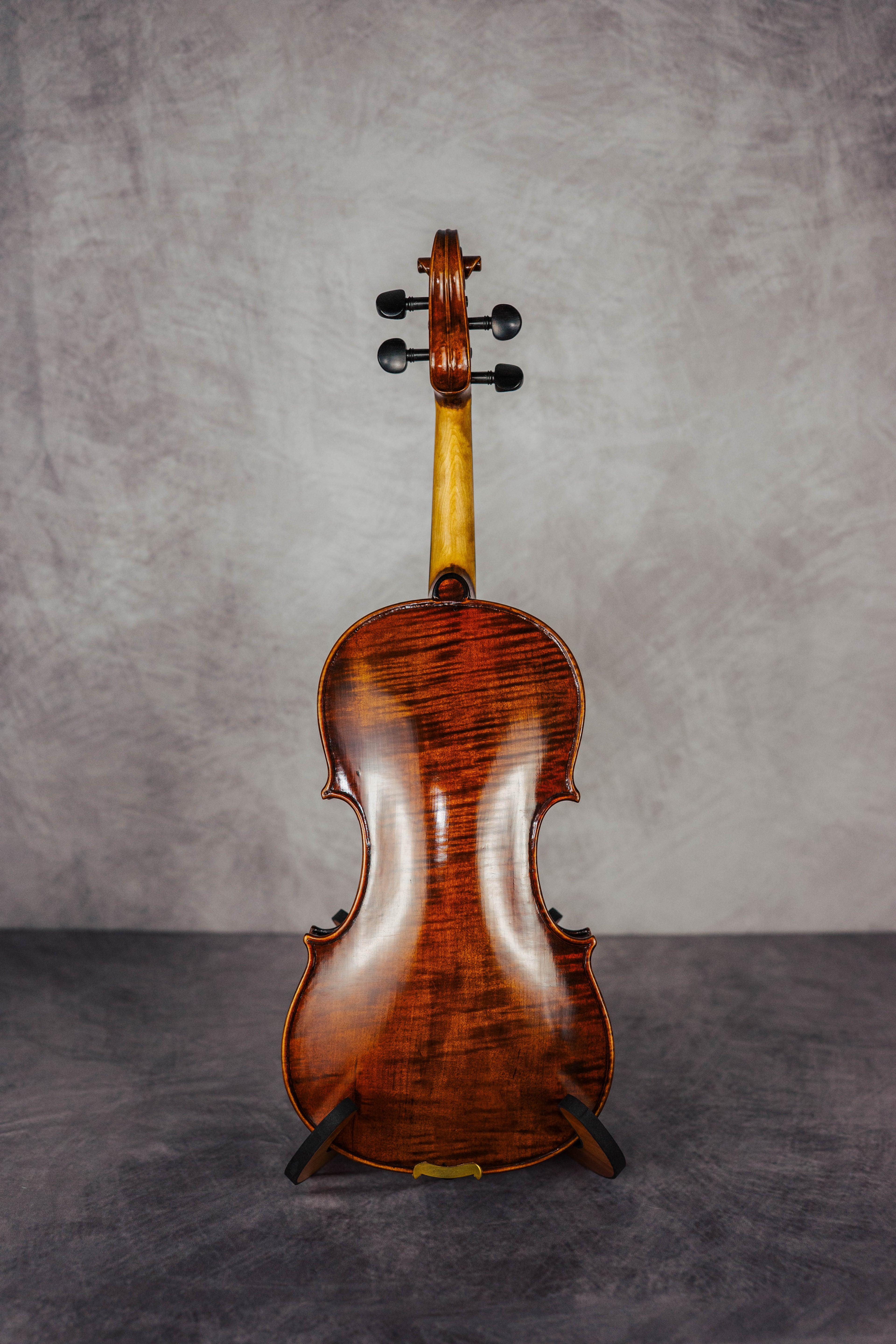 Guarneri 1742 LW